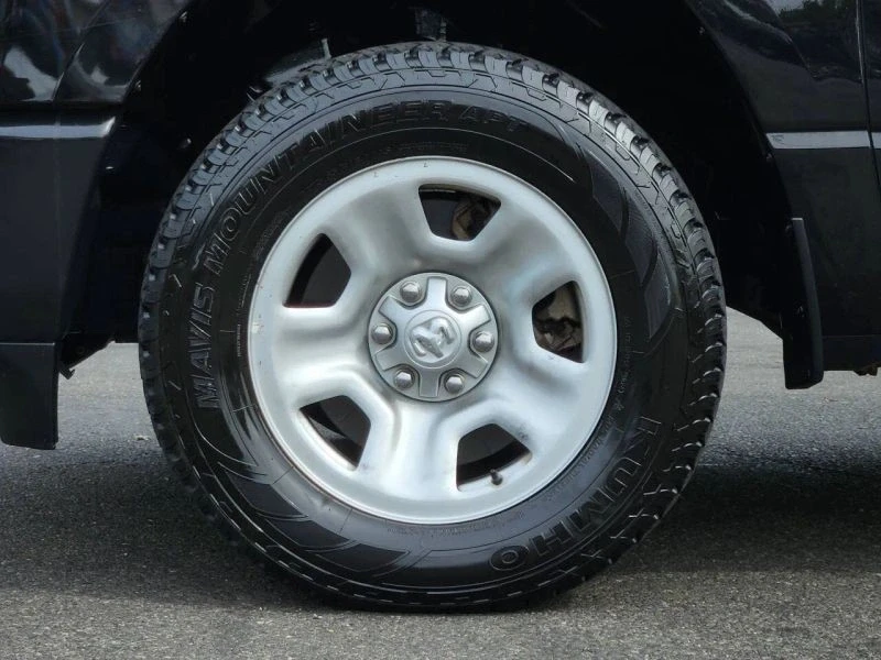 2022 Ram 1500 2nd Gen - Image 9 of 12