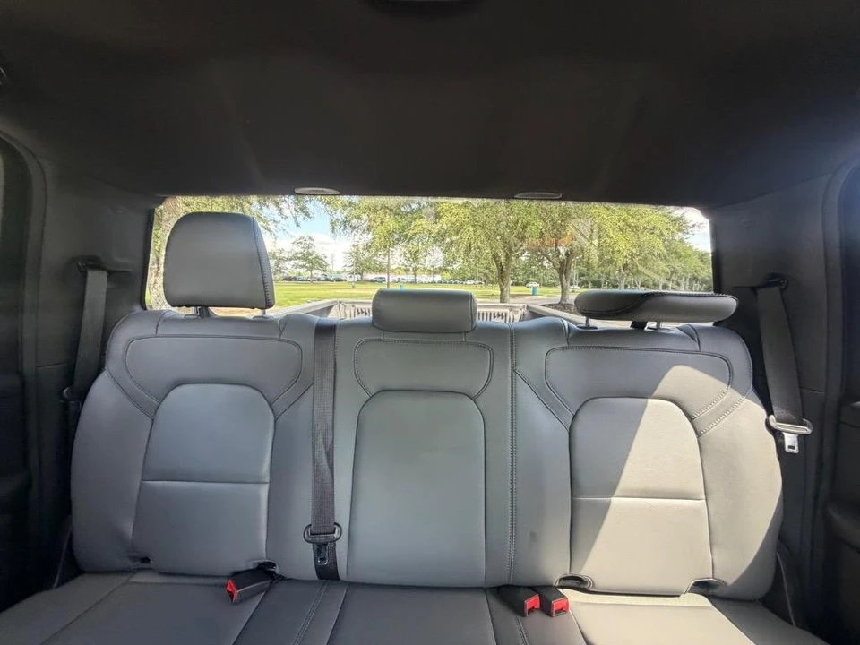 2022 Ram 1500 2nd Gen - Image 17 of 25
