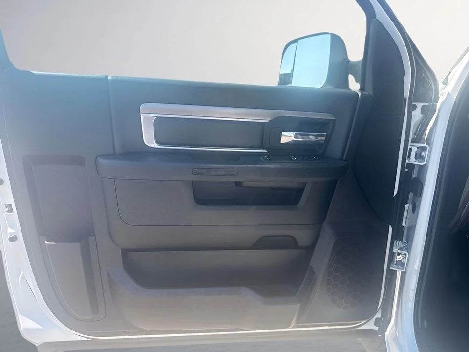 2022 Ram 1500 2nd Gen - Image 22 of 31