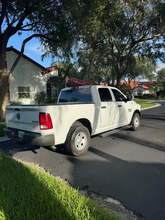 2022 Ram 1500 2nd Gen - Image 5 of 31