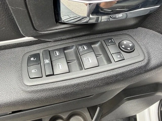 2022 Ram 1500 2nd Gen - Image 13 of 29