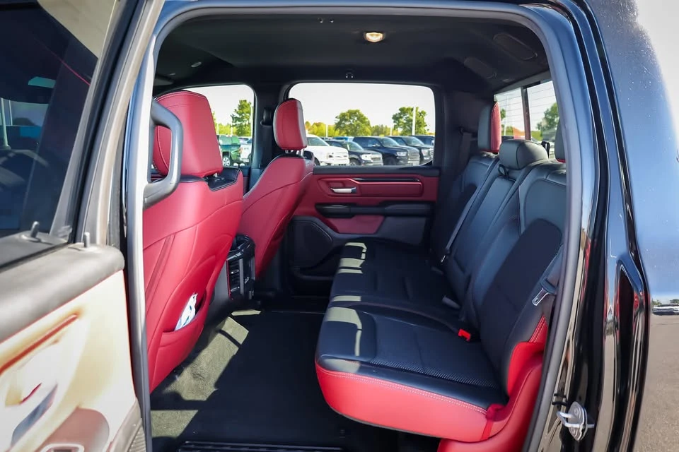 2022 Ram 1500 2nd Gen - Image 9 of 18