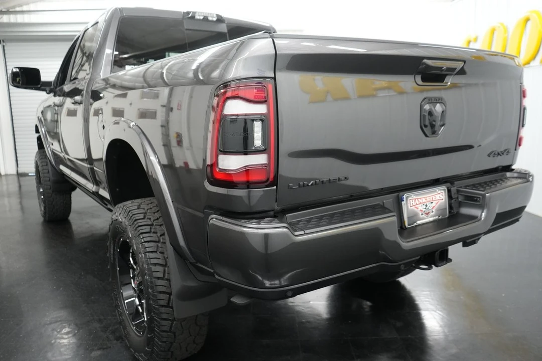 2022 Ram 2500 - Image 7 of 21
