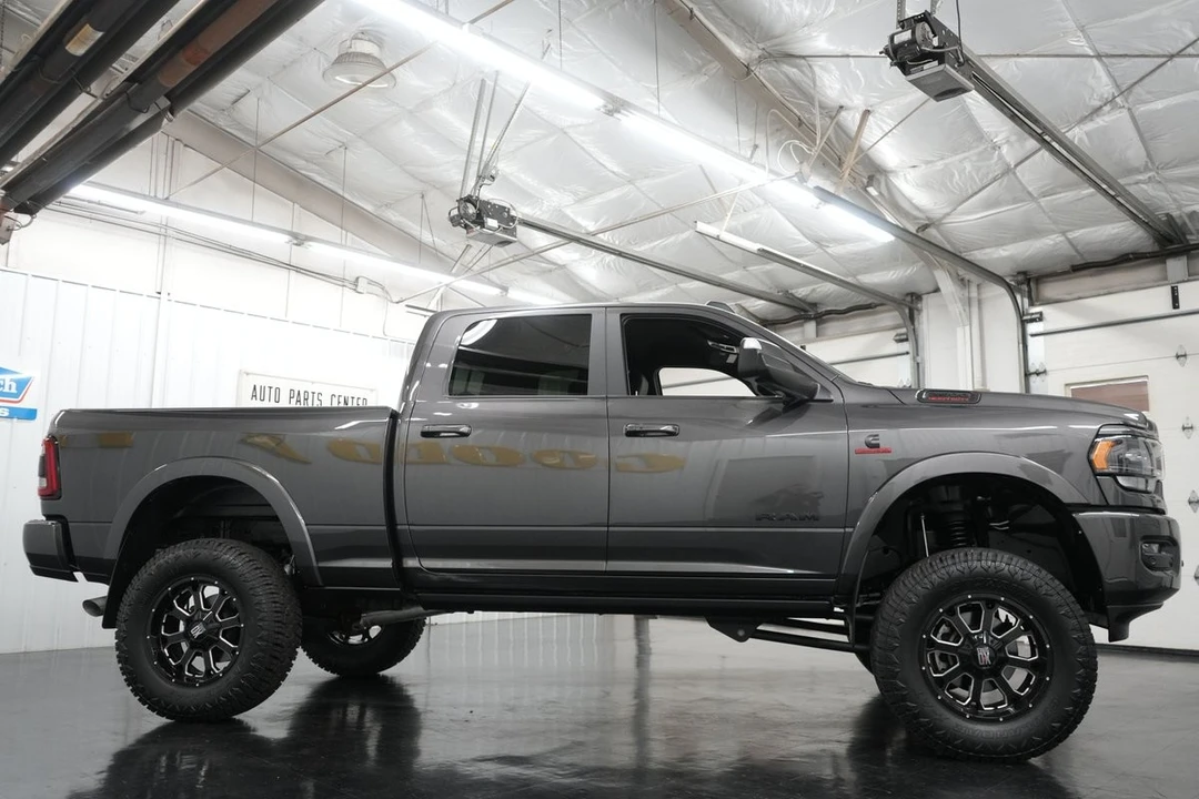 2022 Ram 2500 - Image 19 of 21