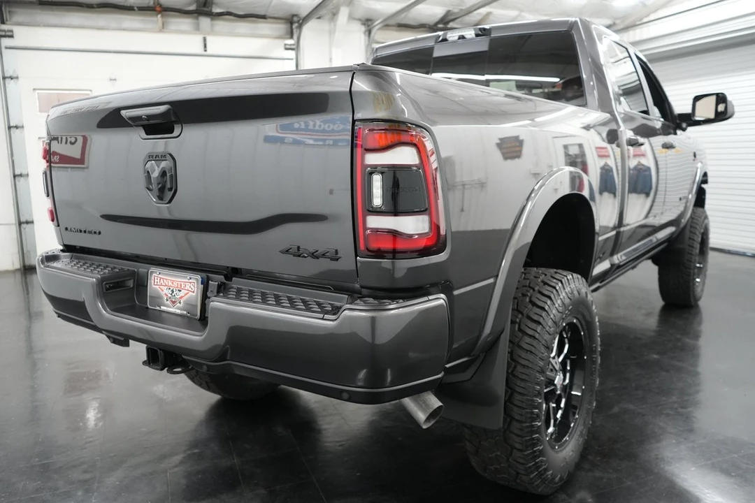 2022 Ram 2500 - Image 15 of 21