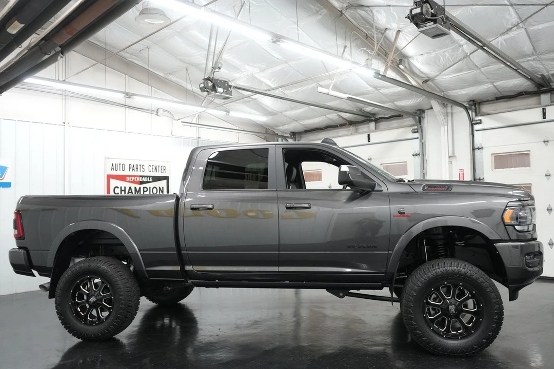 2022 Ram 2500 - Image 18 of 21