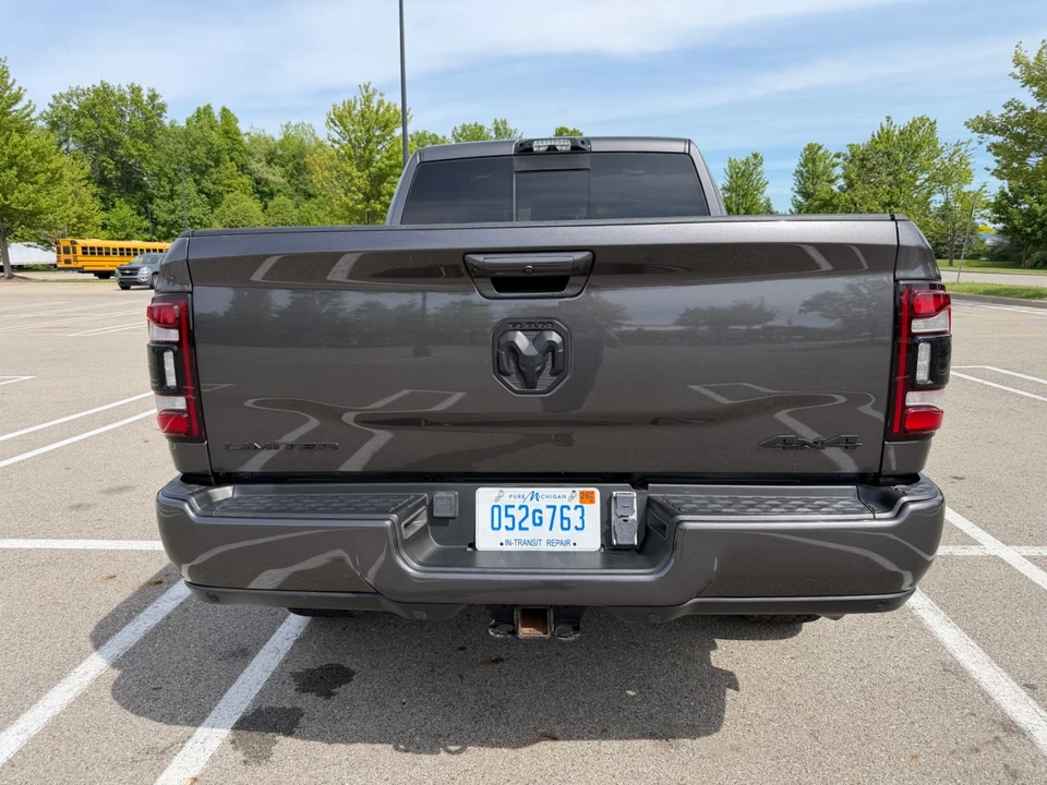 2022 Ram 2500 - Image 8 of 31