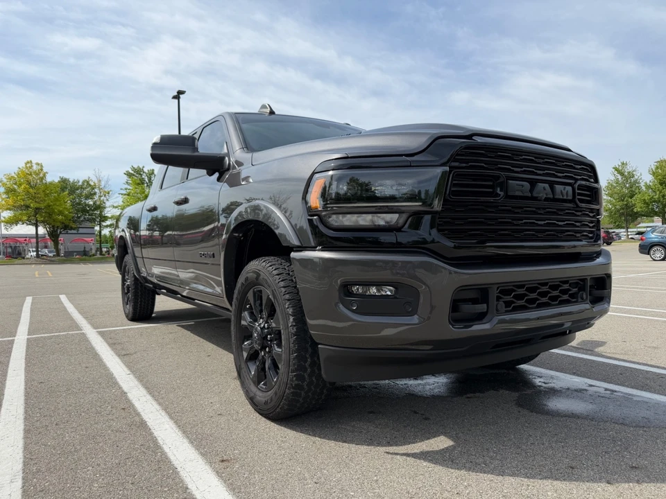 2022 Ram 2500 - Image 15 of 31