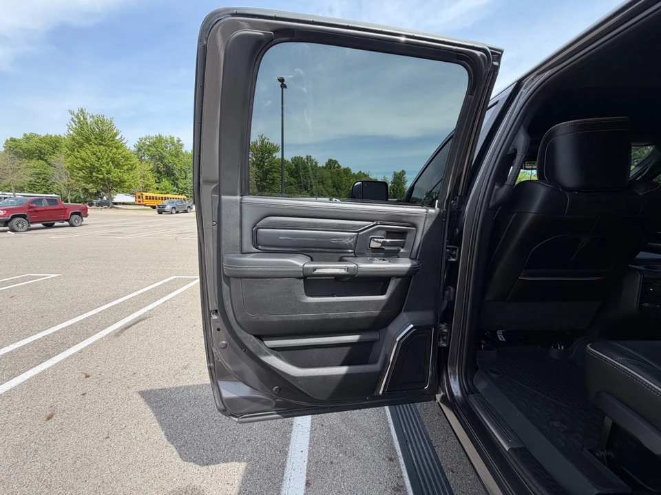 2022 Ram 2500 - Image 28 of 31
