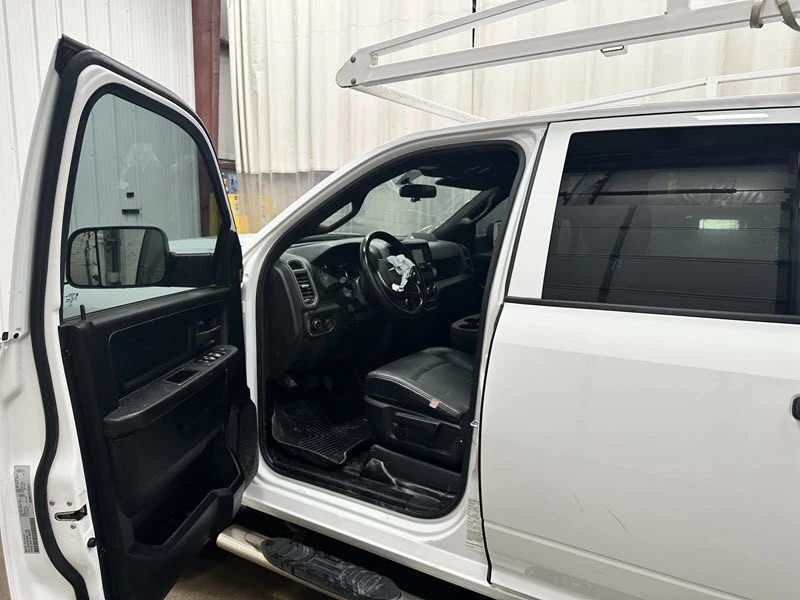 2022 Ram 2500 - Image 8 of 23
