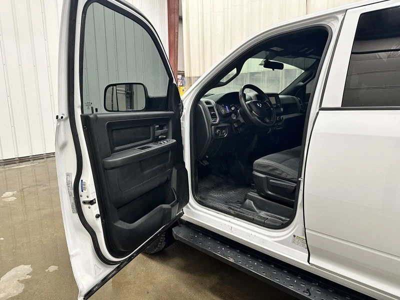 2022 Ram 2500 - Image 8 of 27