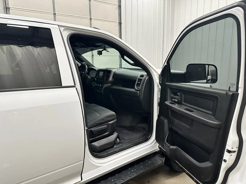 2022 Ram 2500 - Image 19 of 27