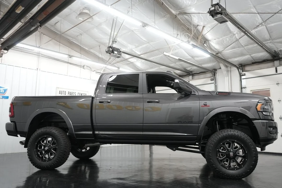 2022 Ram 2500 - Image 19 of 21