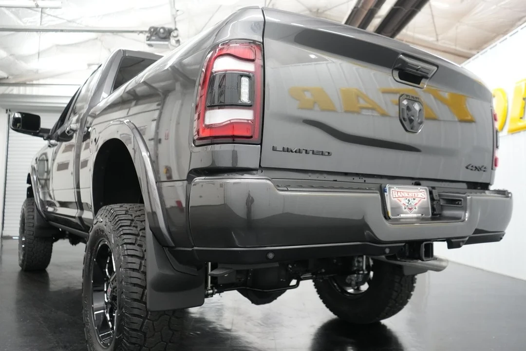 2022 Ram 2500 - Image 8 of 21