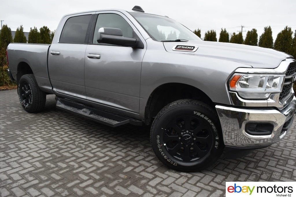 2022 Ram 2500 - Image 3 of 24