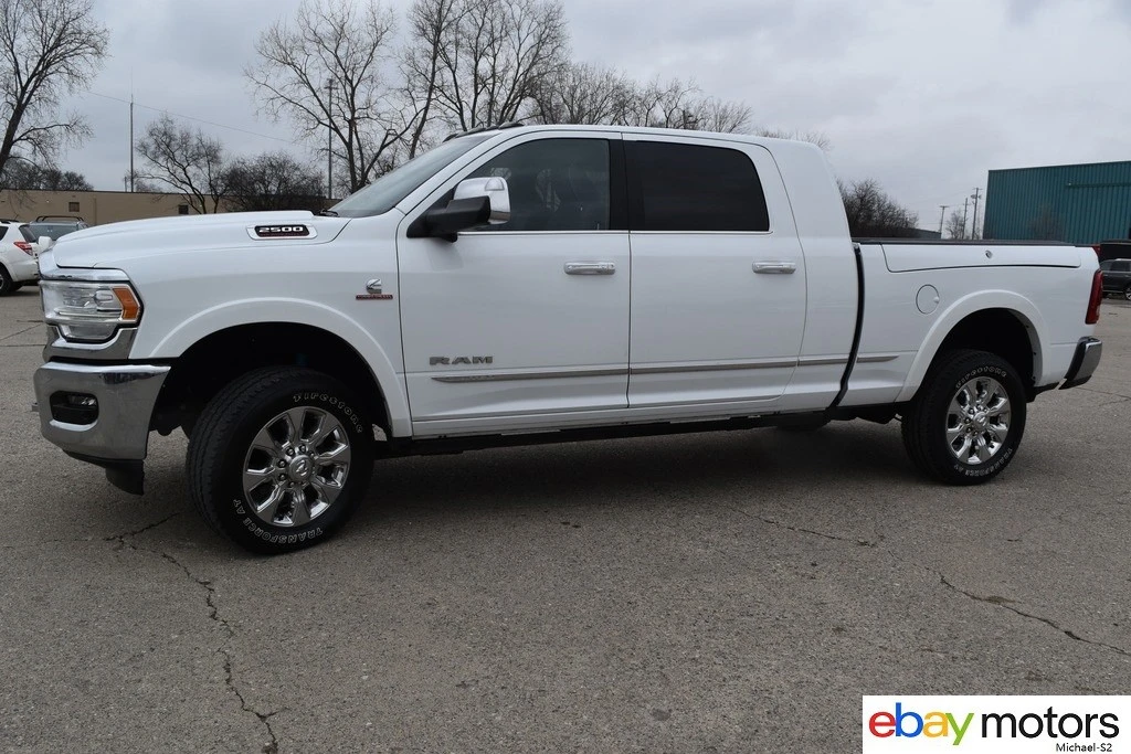 2022 Ram 2500 - Image 9 of 21