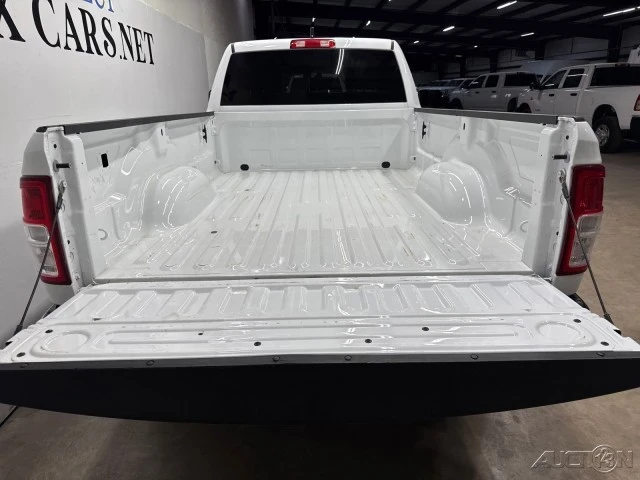2022 Ram 2500 - Image 8 of 21