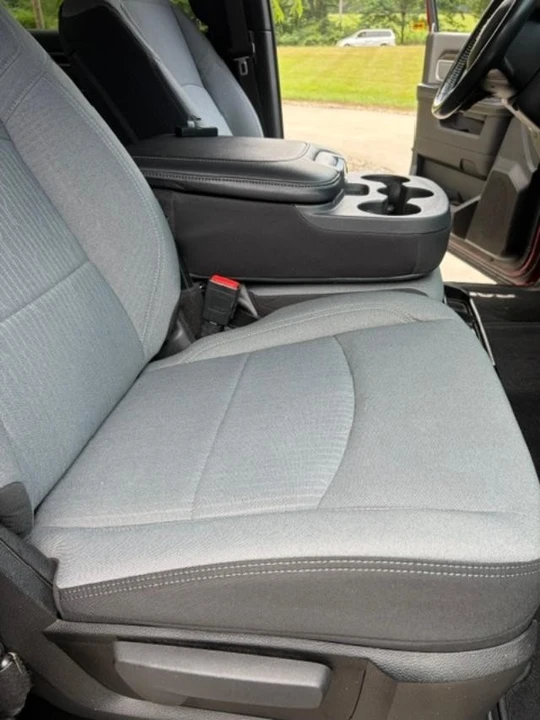 2022 Ram 2500 - Image 24 of 31