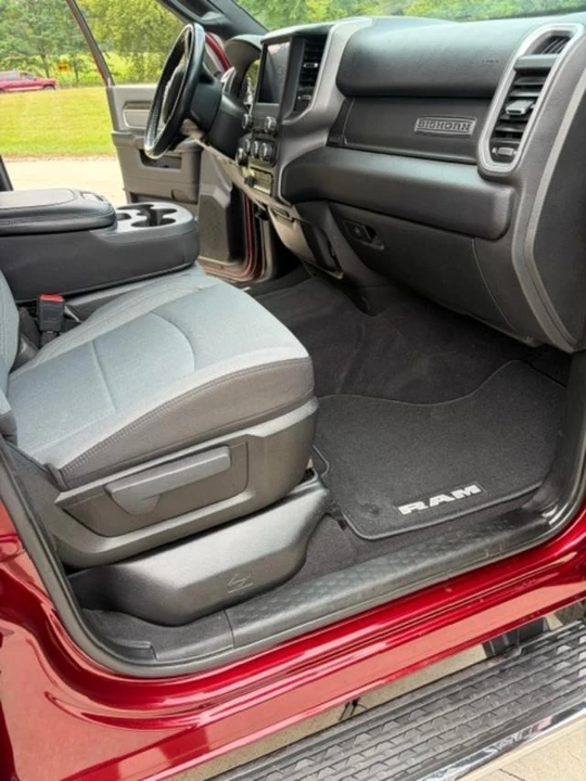 2022 Ram 2500 - Image 25 of 31