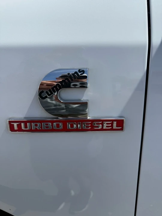 2022 Ram 2500 - Image 5 of 10