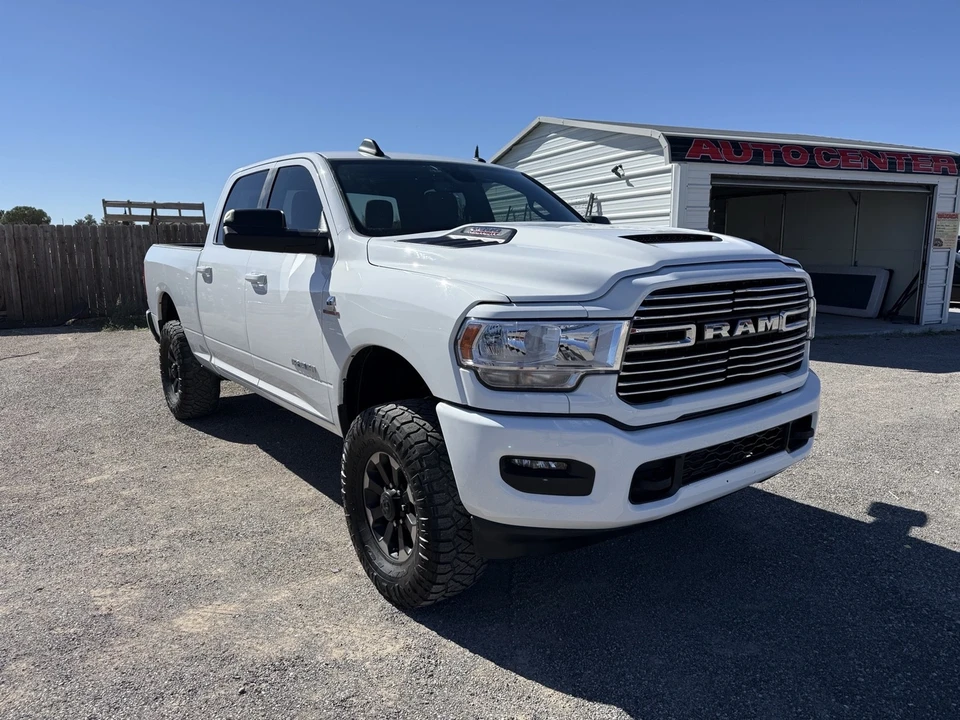 2022 Ram 2500 - Image 2 of 10