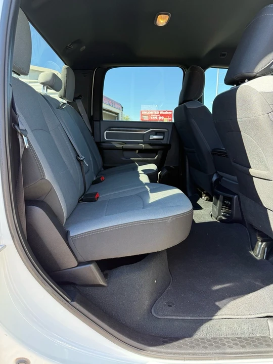 2022 Ram 2500 - Image 8 of 10