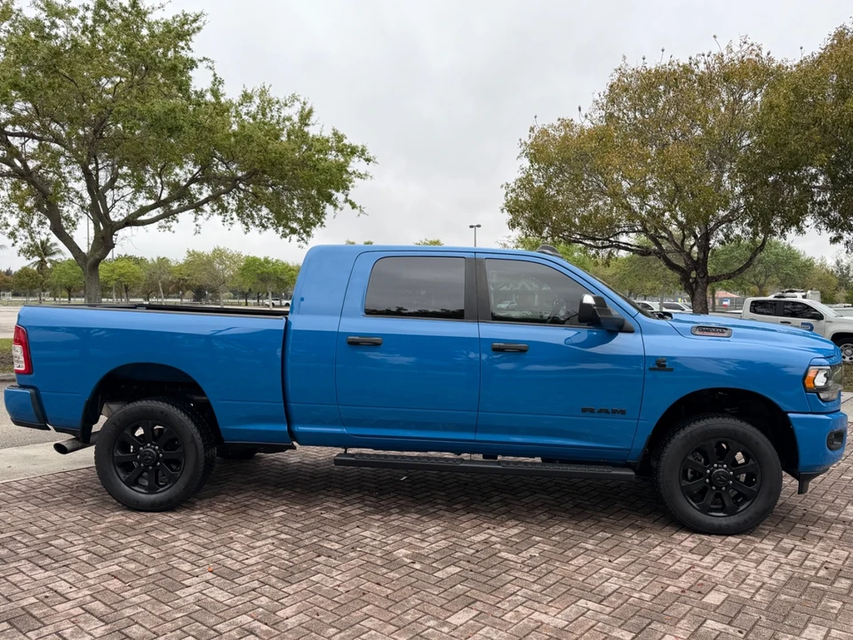 2022 Ram 2500 - Image 10 of 21
