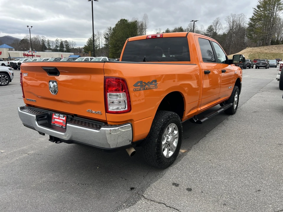 2022 Ram 2500 - Image 3 of 12
