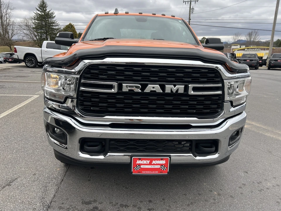 2022 Ram 2500 - Image 5 of 12