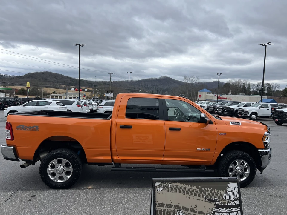 2022 Ram 2500 - Image 4 of 12