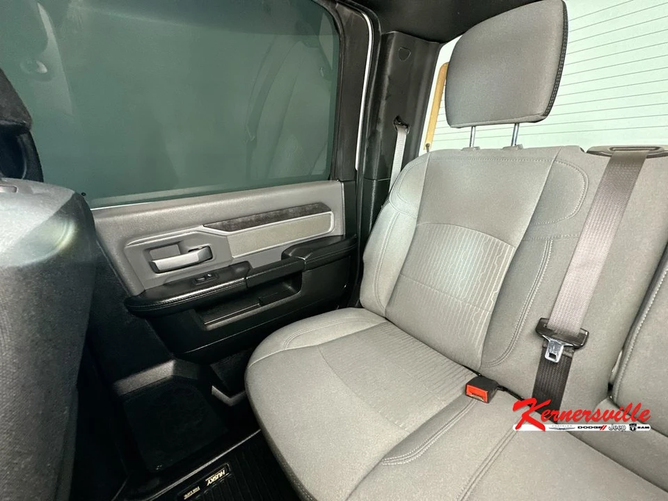 2022 Ram 2500 - Image 12 of 24