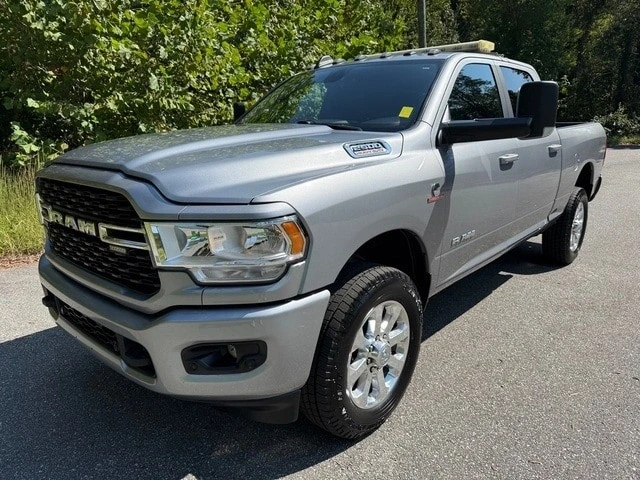 2022 Ram 2500 - Image 2 of 12