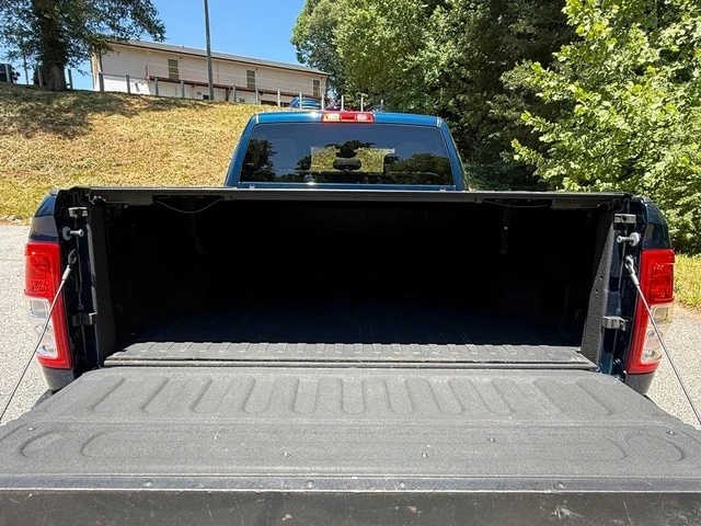 2022 Ram 2500 - Image 8 of 31