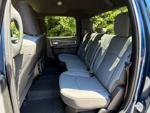 2022 Ram 2500 - Image 15 of 31