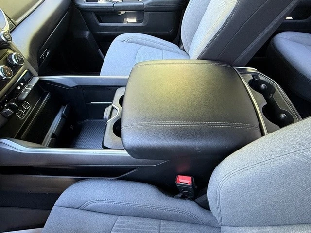 2022 Ram 2500 - Image 27 of 31