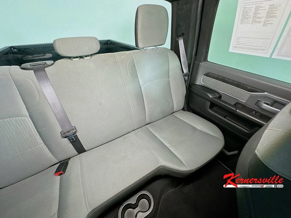 2022 Ram 2500 - Image 14 of 24
