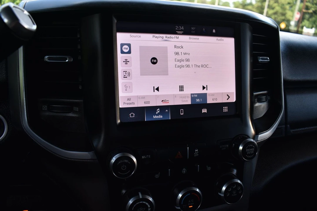 2022 Ram 2500 - Image 11 of 18