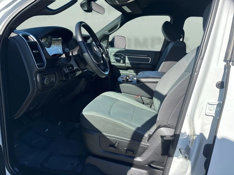 2022 Ram 2500 - Image 9 of 12