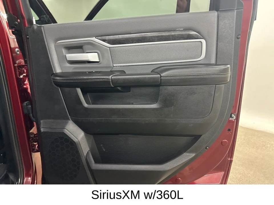 2022 Ram 2500 - Image 24 of 31