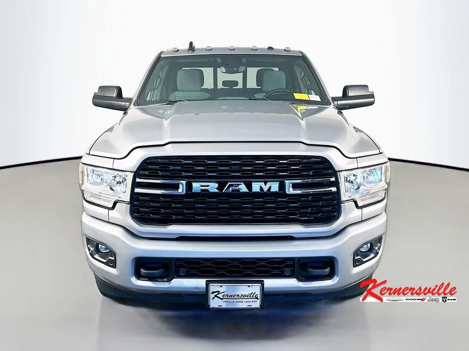 2022 Ram 2500 - Image 2 of 21