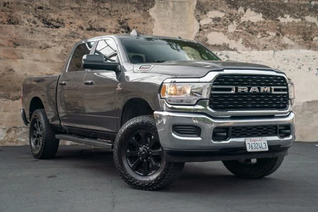 2022 Ram 2500 - Image 2 of 21