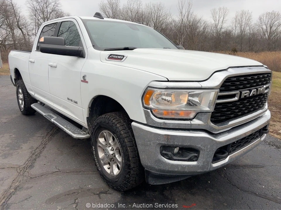2022 Ram 2500 - Image 2 of 12