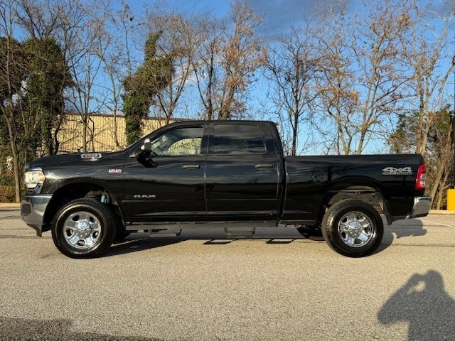 2022 Ram 2500 - Image 2 of 21