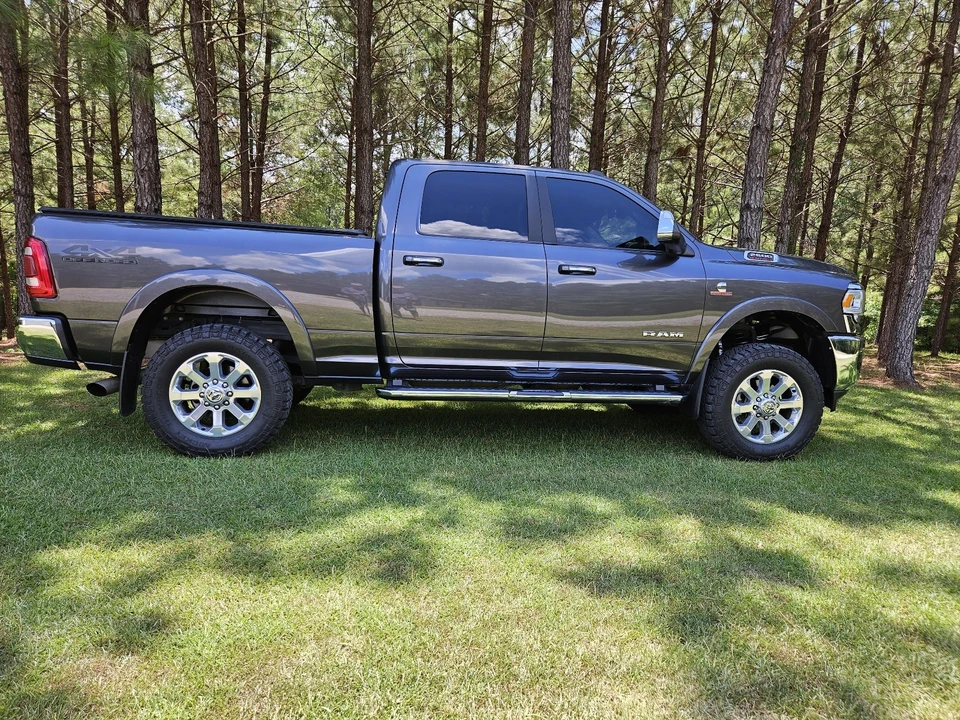 2022 Ram 2500 - Image 5 of 29