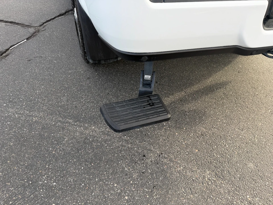 2022 Ram 2500 - Image 9 of 21