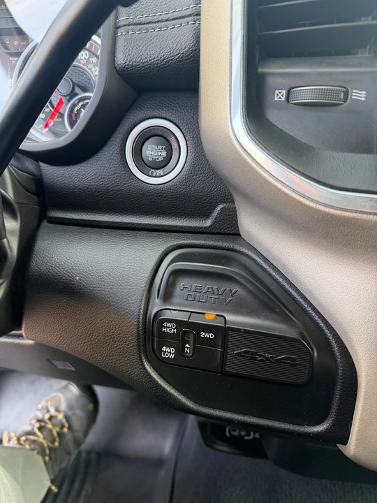 2022 Ram 2500 - Image 16 of 21