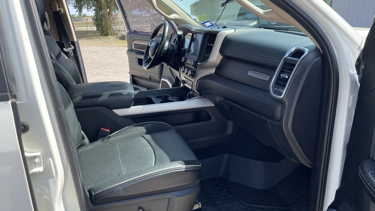 2022 Ram 2500 - Image 27 of 31