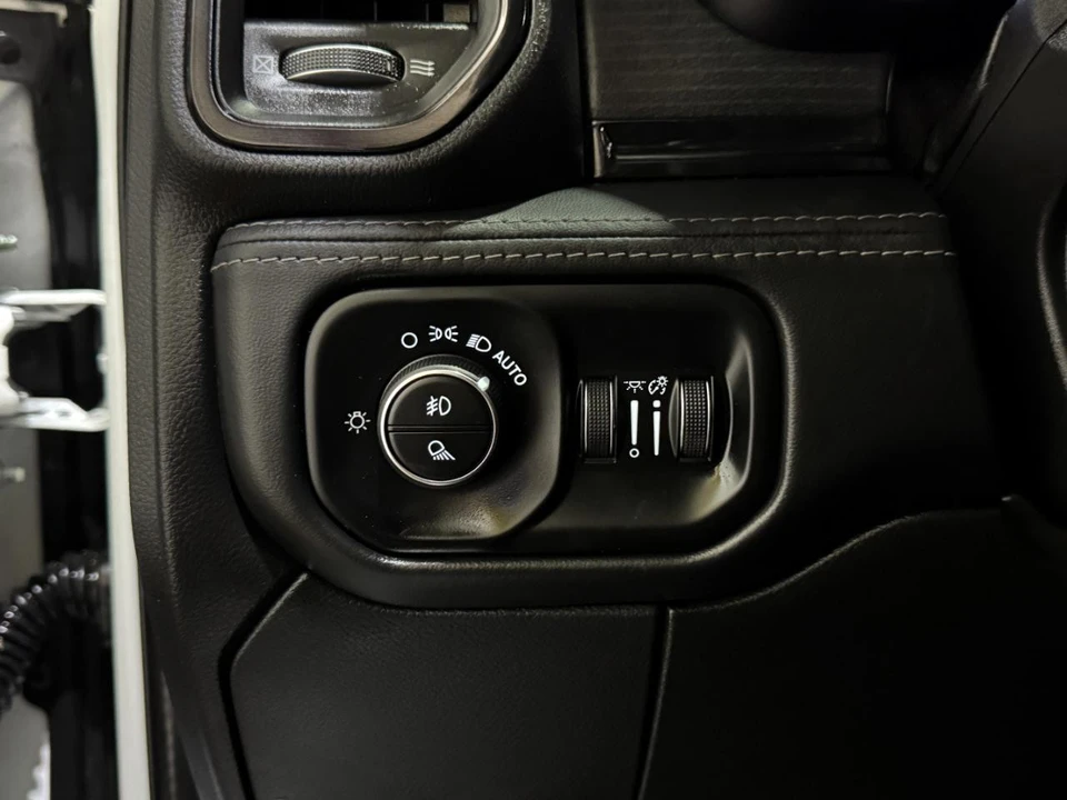2022 Ram 2500 - Image 27 of 31