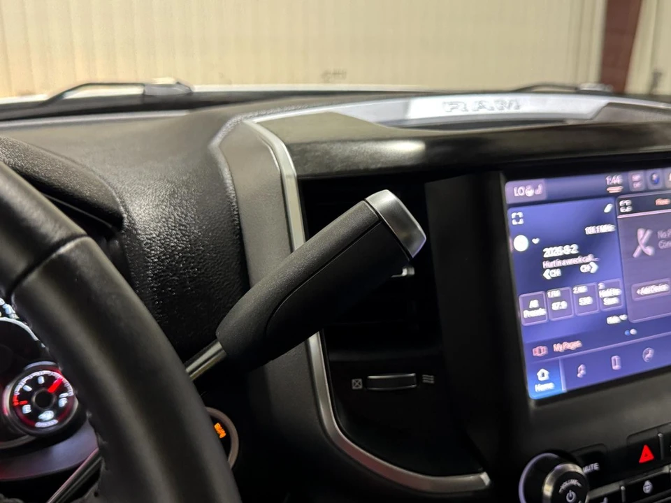 2022 Ram 2500 - Image 25 of 31