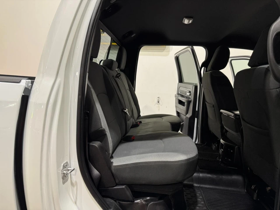 2022 Ram 2500 - Image 15 of 31